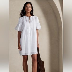 Summer white Banana Republic dress size Medium